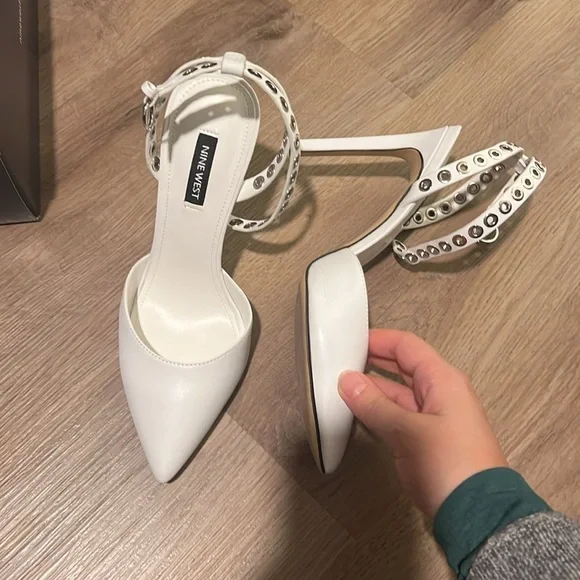 Nine West heels - Picture 3 of 5